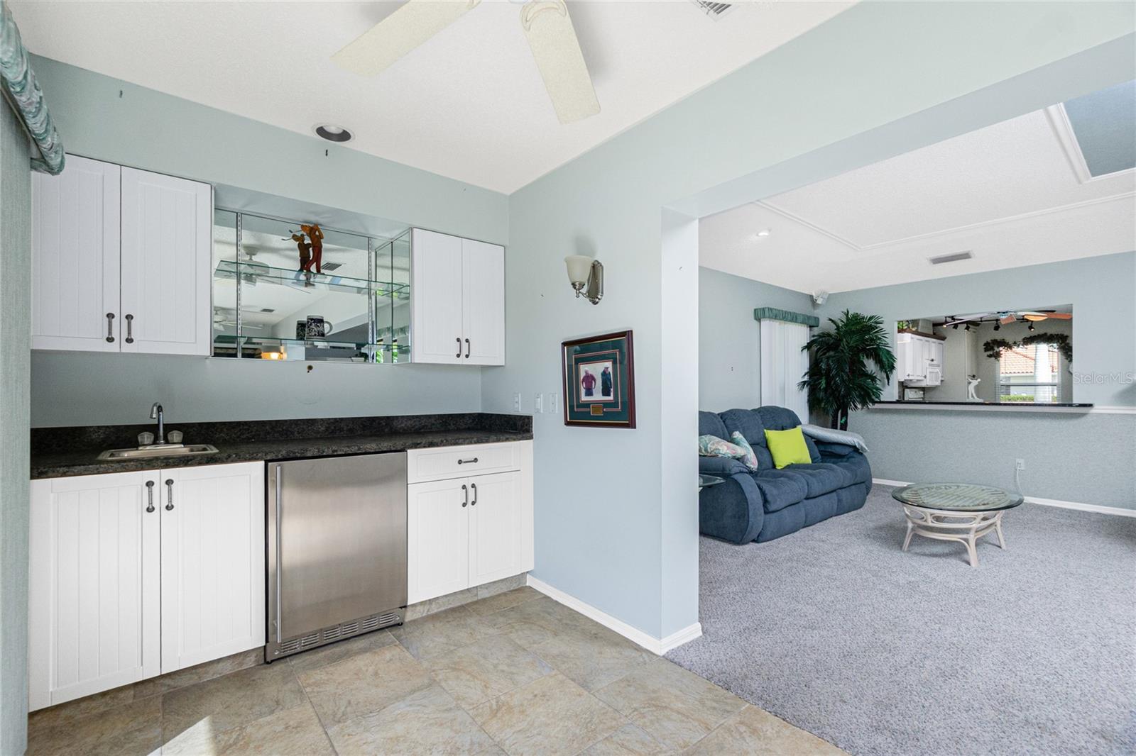 KINGSWAY GOLF VILLAS FIRST ADD - Residential