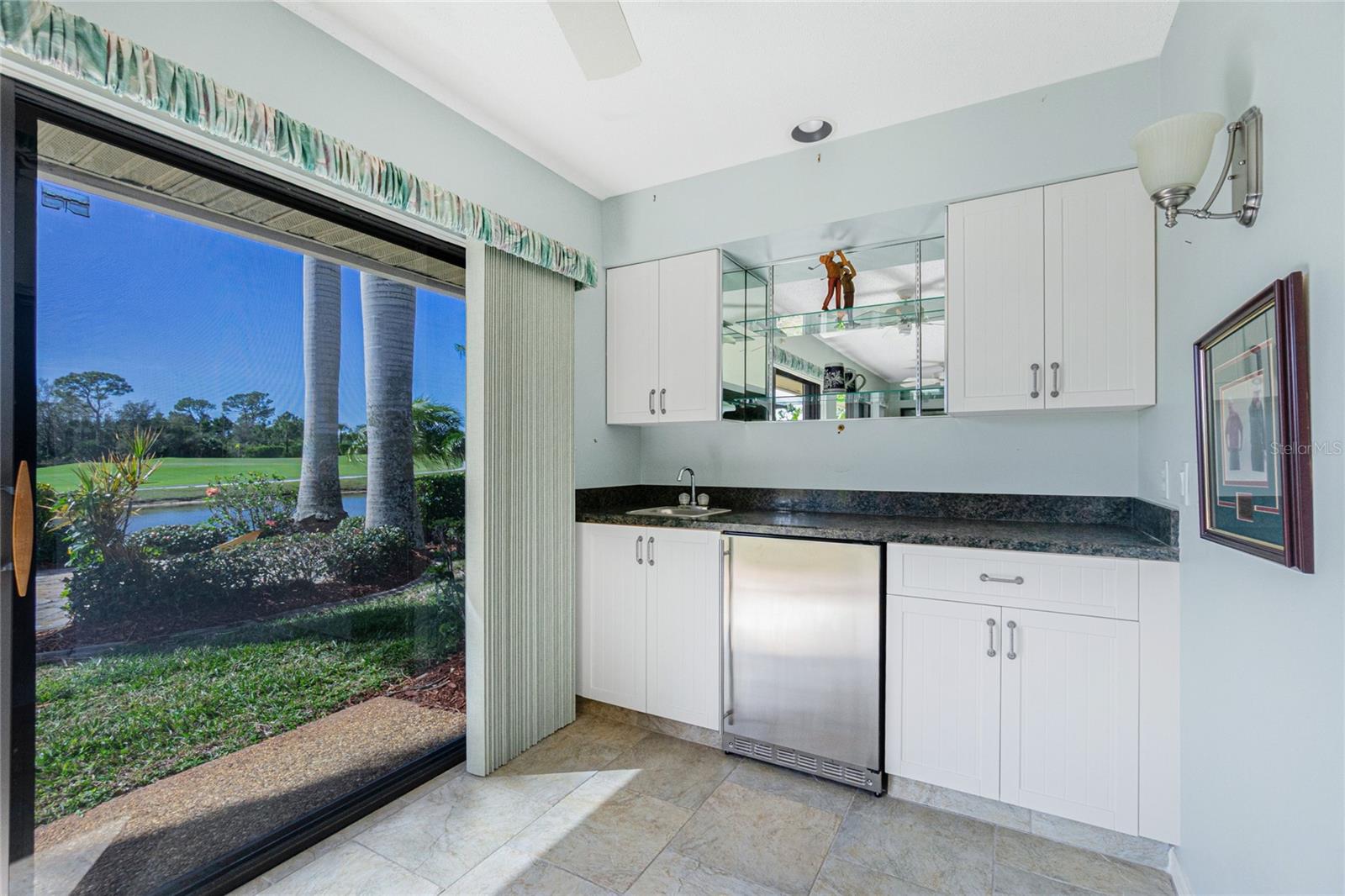 KINGSWAY GOLF VILLAS FIRST ADD - Residential