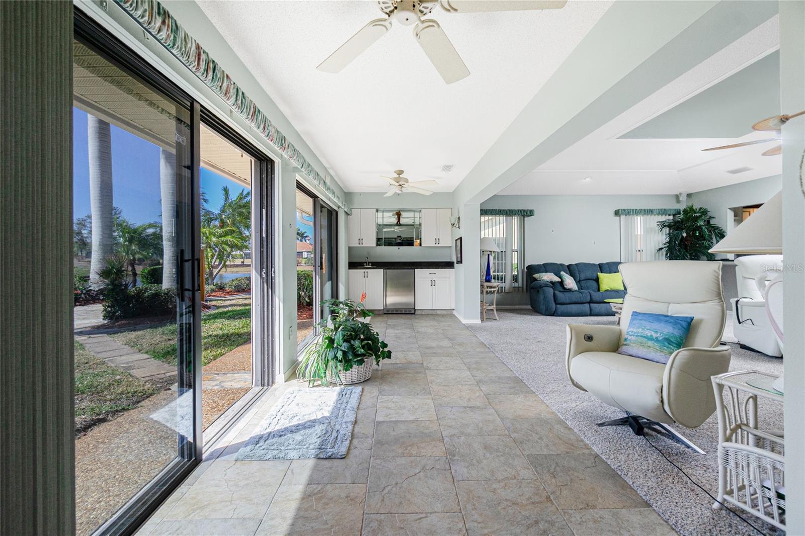 KINGSWAY GOLF VILLAS FIRST ADD - Residential