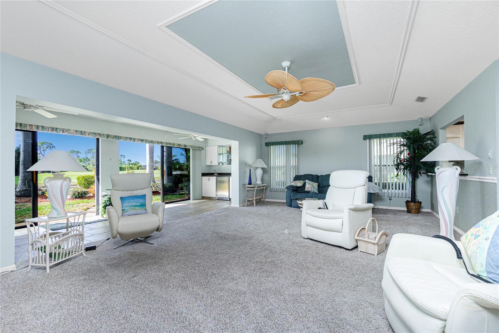 KINGSWAY GOLF VILLAS FIRST ADD - Residential