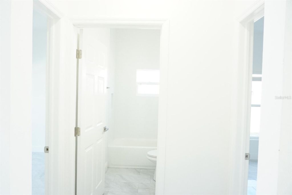 Photo of 900 E Gottsche Avenue, Eustis, FL 32726 (MLS # O6384706)