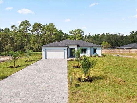 A home in EUSTIS