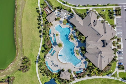 A home in WINTER GARDEN