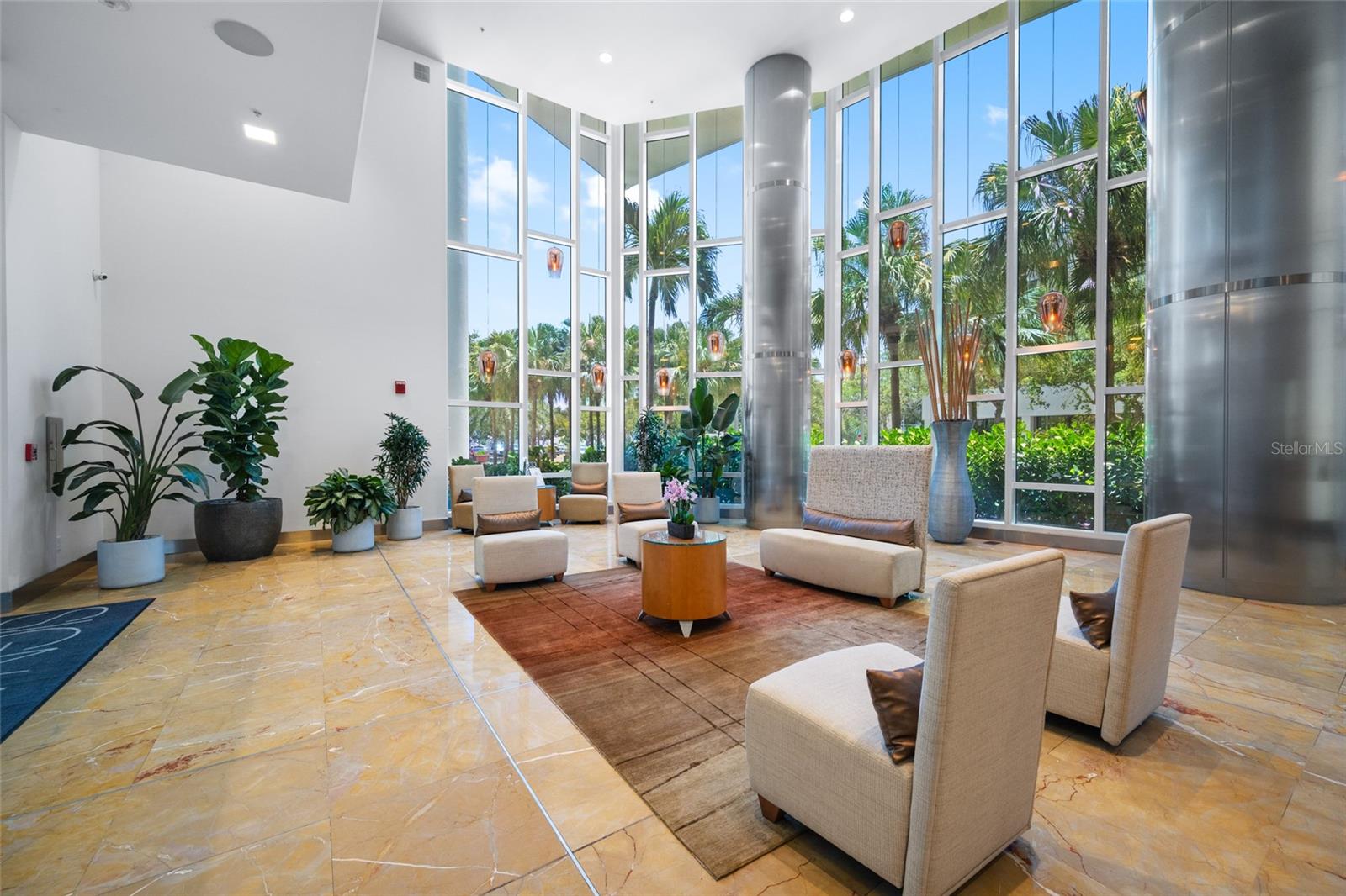 SIGNATURE PLACE CONDO - Residential