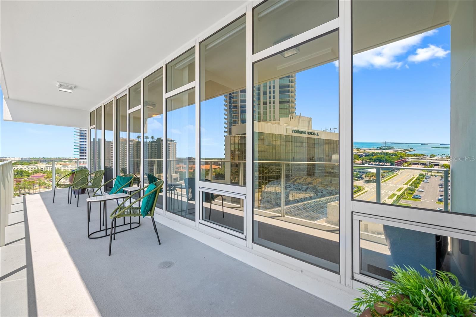 SIGNATURE PLACE CONDO - Residential