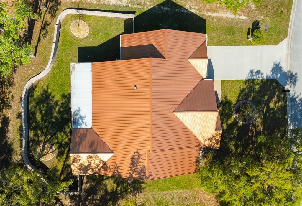 Photo of 5430 W Tortuga Loop, Lecanto, FL 34461 (MLS # TB8491555)