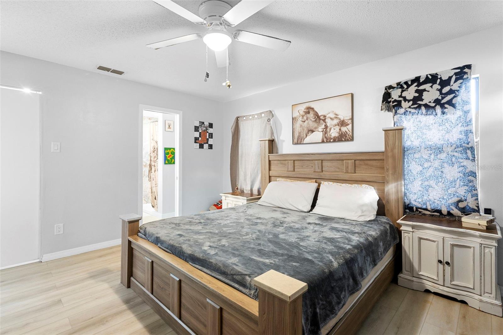 DELTONA LAKES - Residential