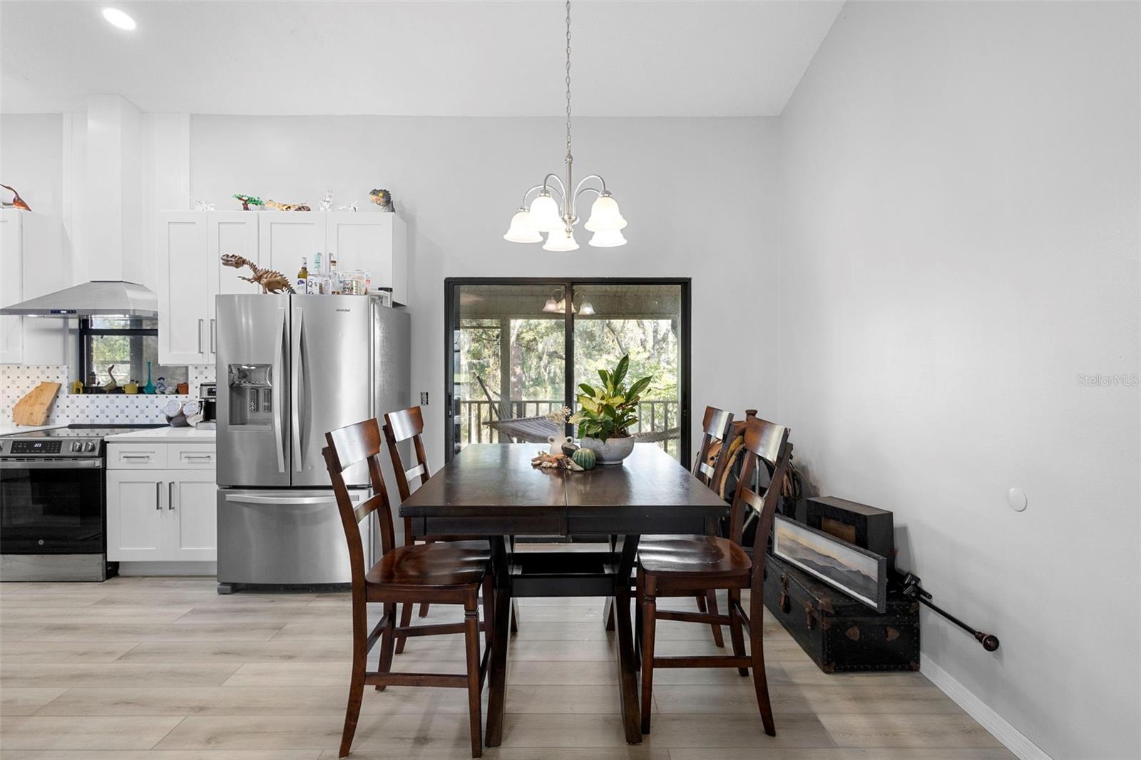 DELTONA LAKES - Residential