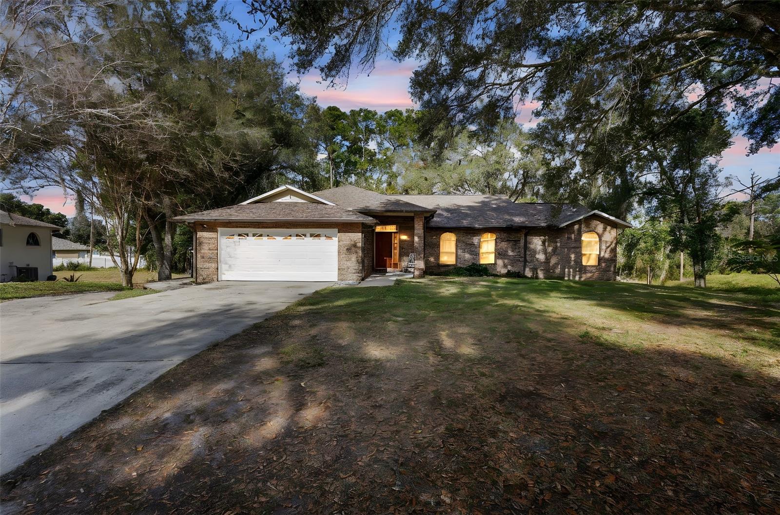 DELTONA LAKES - Residential