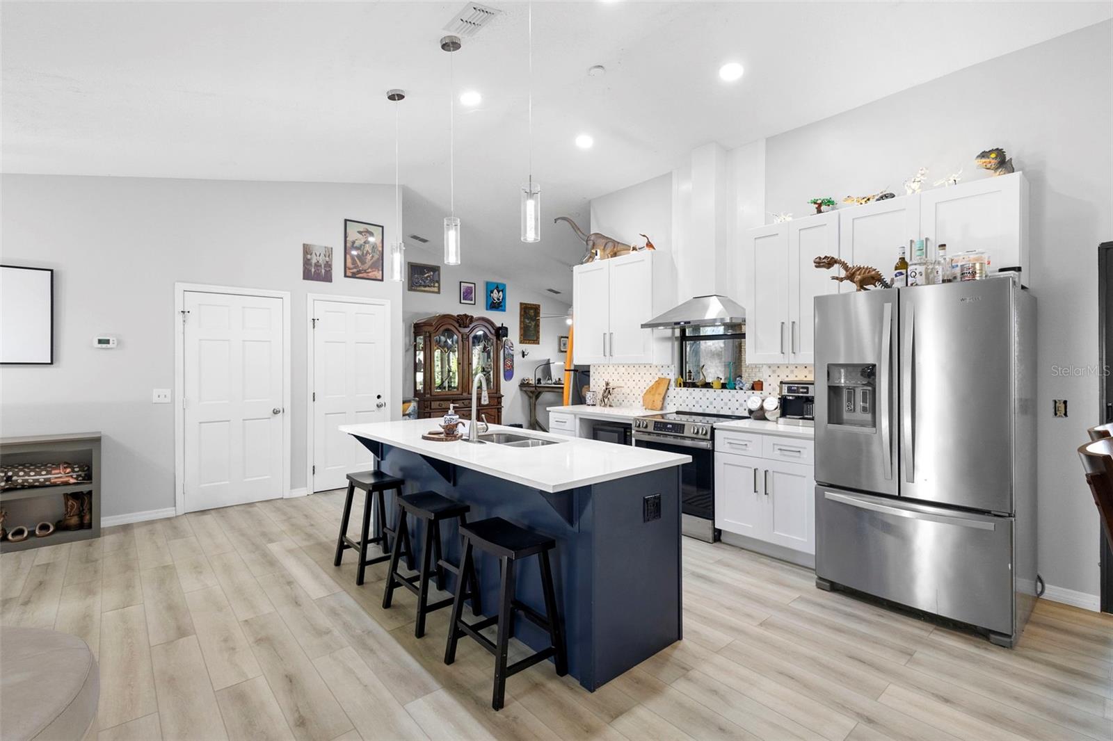 DELTONA LAKES - Residential