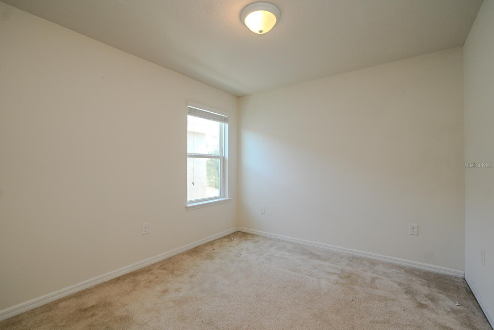 VICTORIA TRAILS NORTHWEST 7 PH - Residential Lease