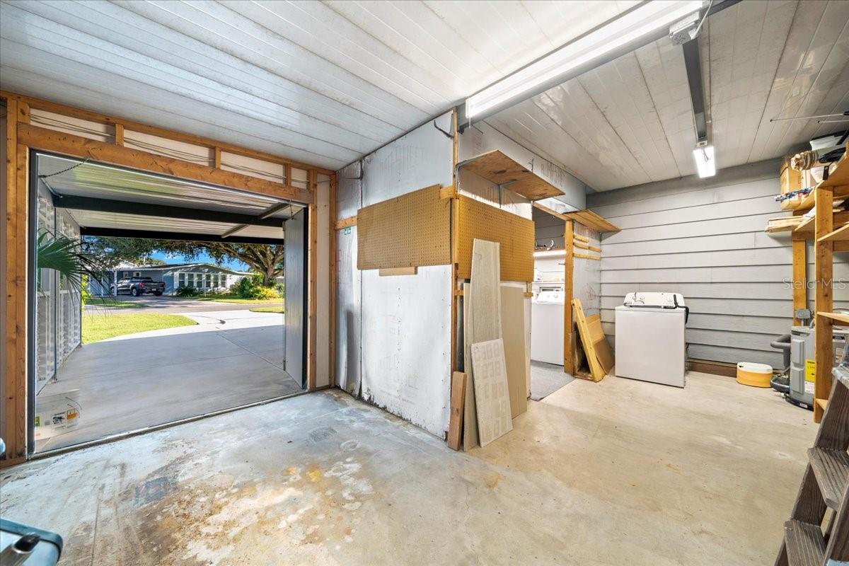 LADY LAKE ORANGE BLOSSOM GARDENS UNIT 08 - Residential