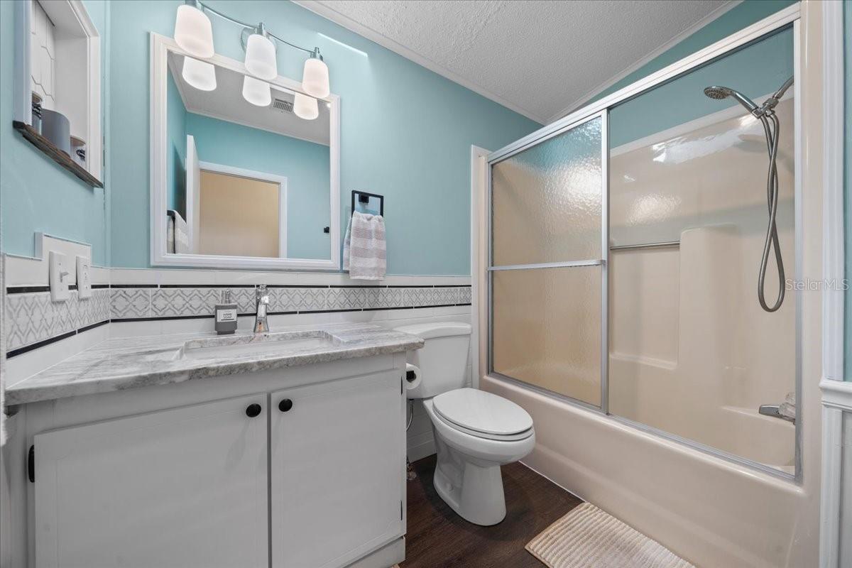 LADY LAKE ORANGE BLOSSOM GARDENS UNIT 08 - Residential