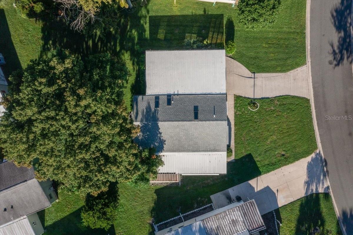 LADY LAKE ORANGE BLOSSOM GARDENS UNIT 08 - Residential