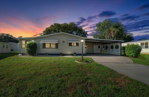Photo of 1840 W Schwartz Boulevard, The Villages, FL 32159 (MLS # G5108529)