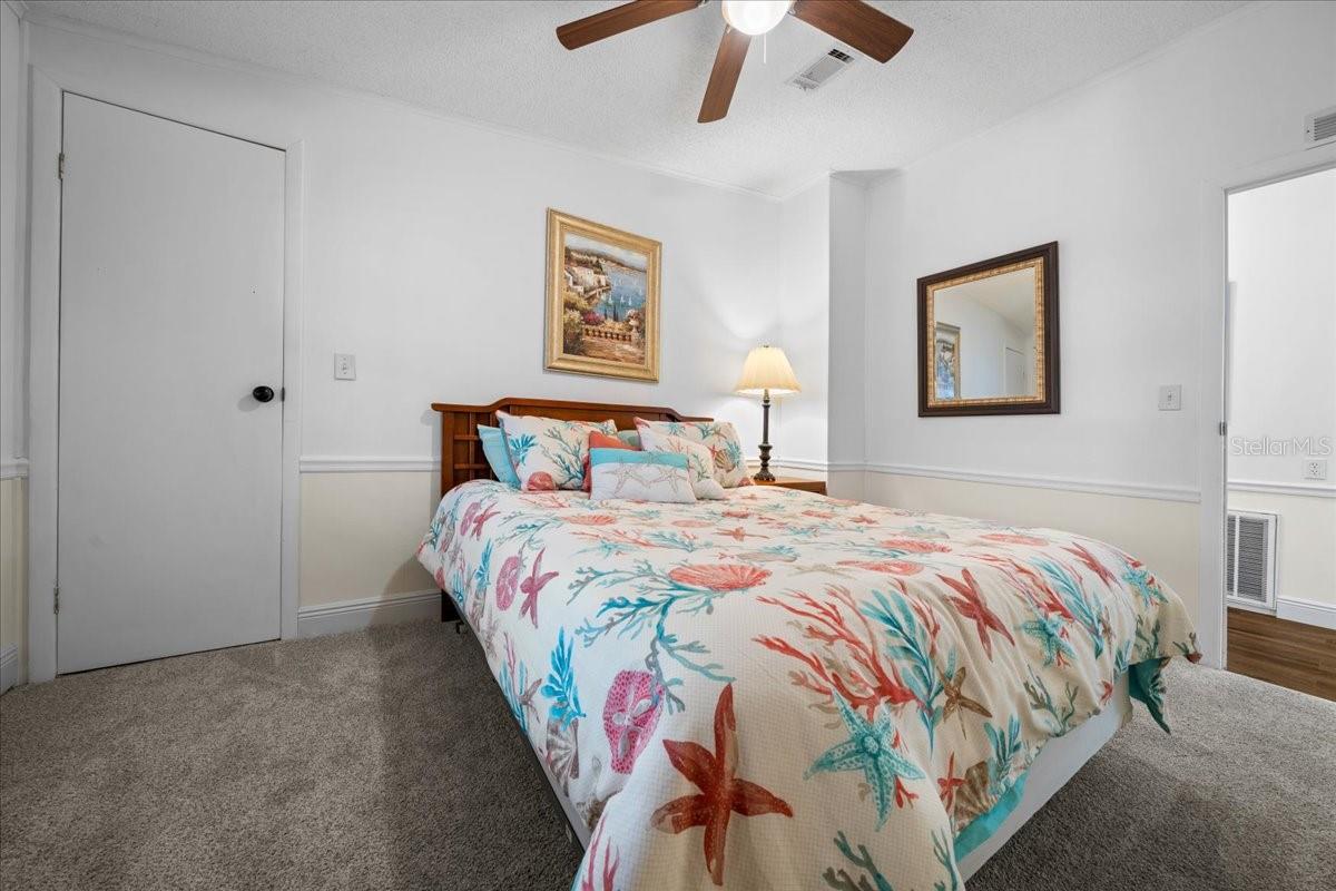 LADY LAKE ORANGE BLOSSOM GARDENS UNIT 08 - Residential