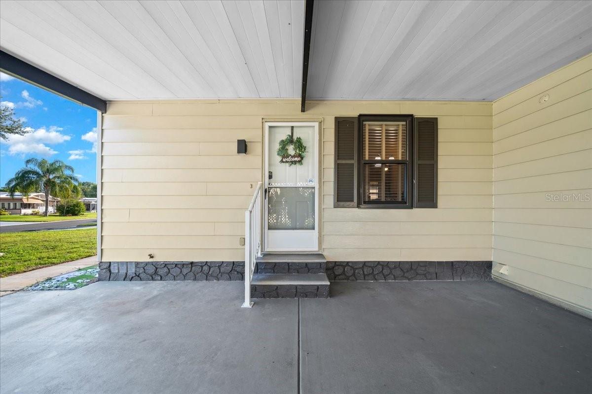 LADY LAKE ORANGE BLOSSOM GARDENS UNIT 08 - Residential