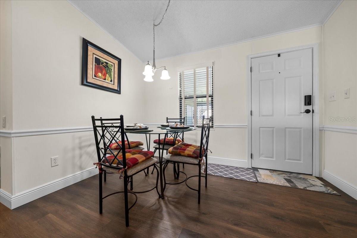 LADY LAKE ORANGE BLOSSOM GARDENS UNIT 08 - Residential