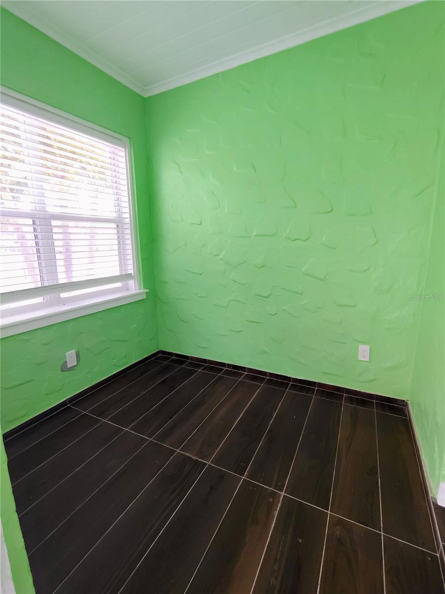 MADEIRA SHORES SUB - Residential Lease