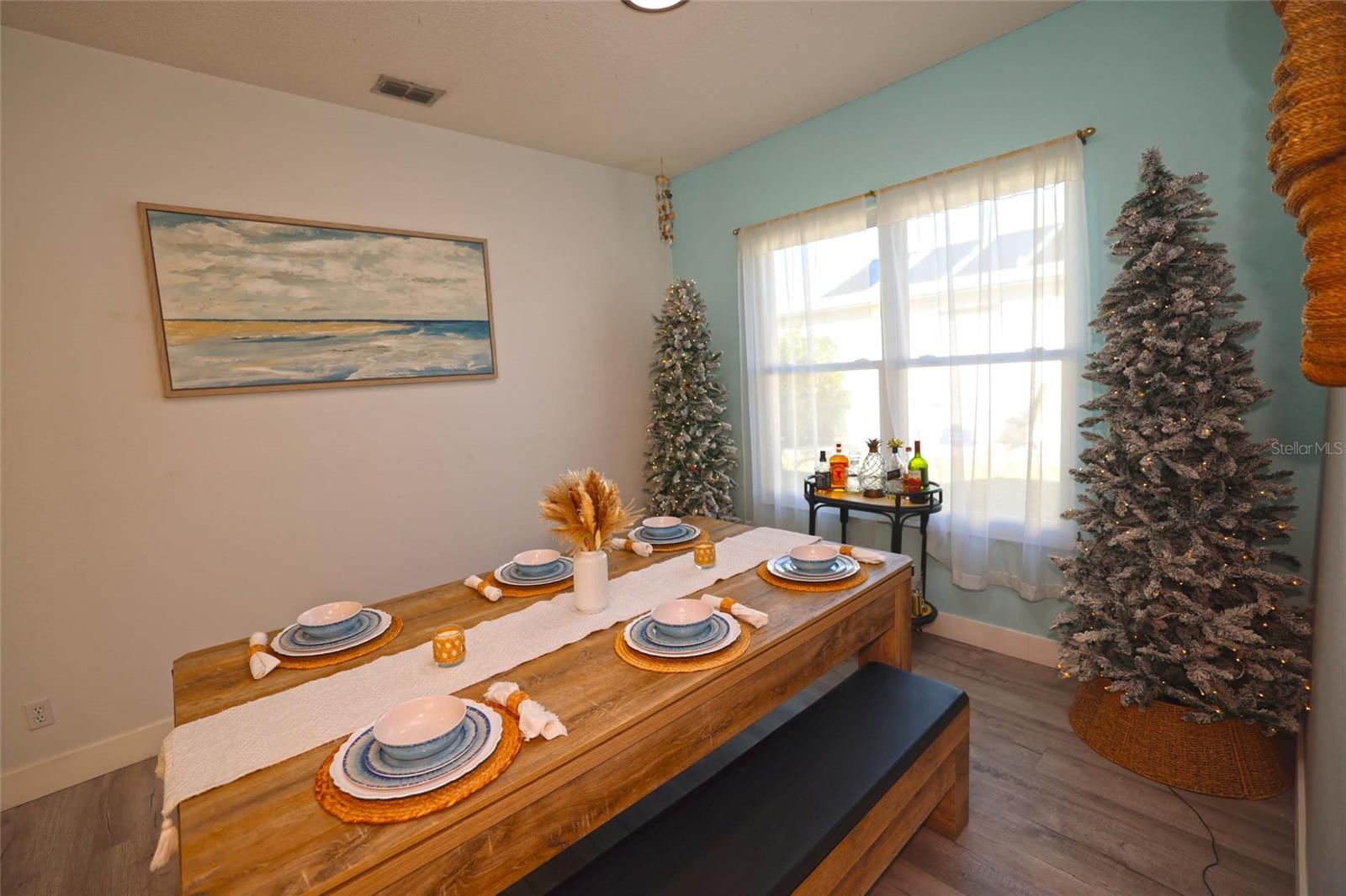 WOODMERE LAKES - Residential