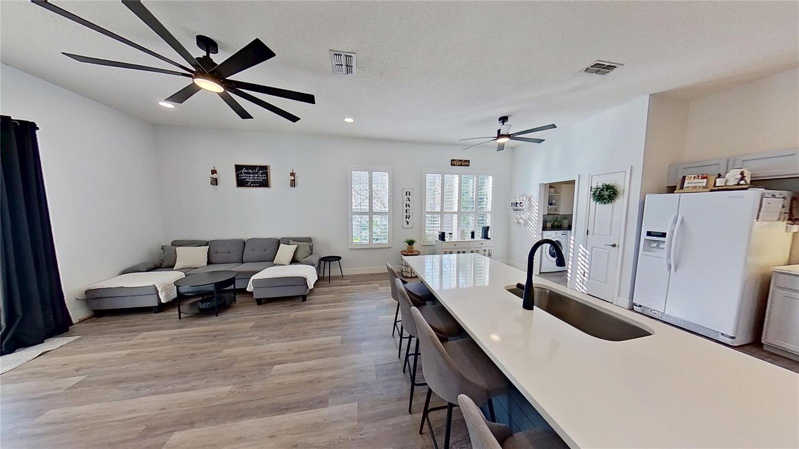 WOODMERE LAKES - Residential