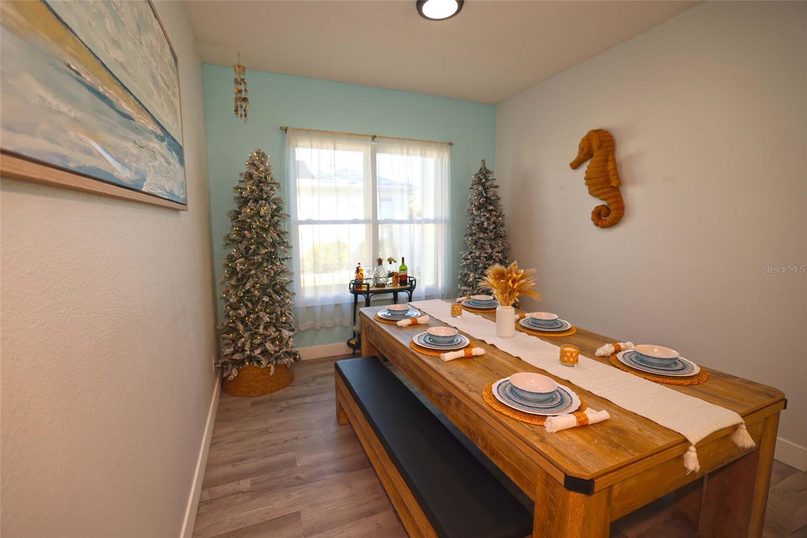 WOODMERE LAKES - Residential