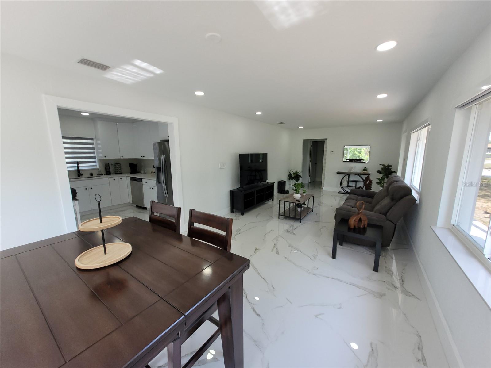 TEMPLE TERRACE GARDENS 2 - Residential