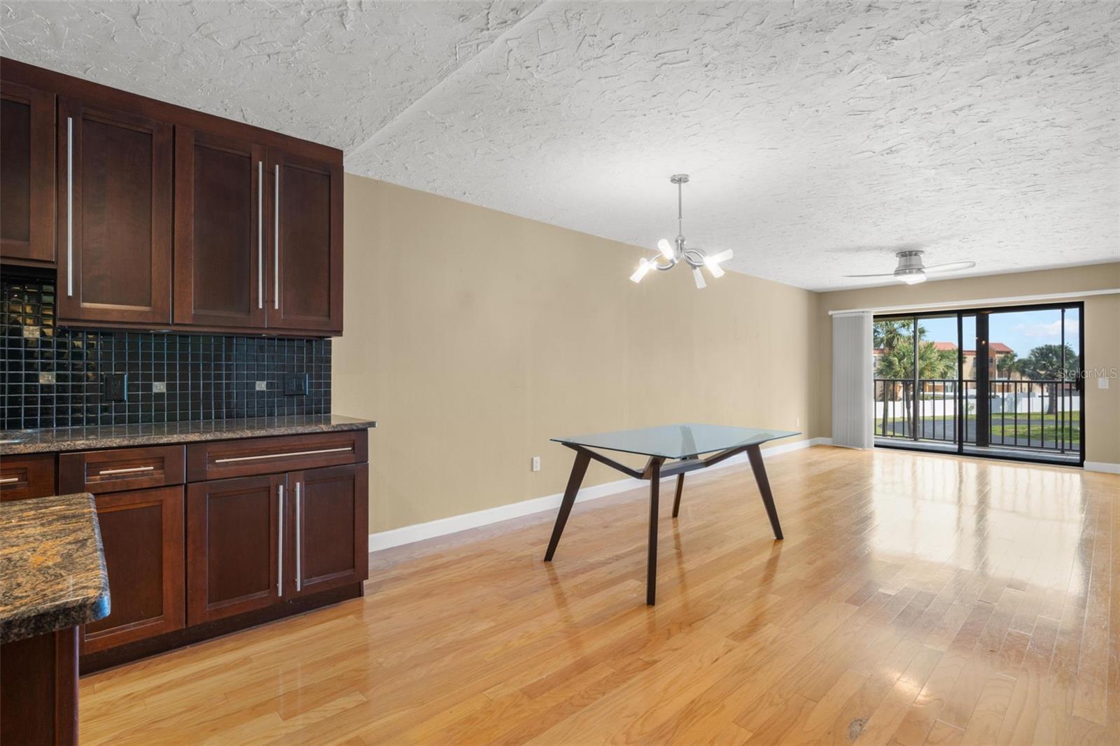 BRIDGEHAMPTON BAY CONDO - Residential