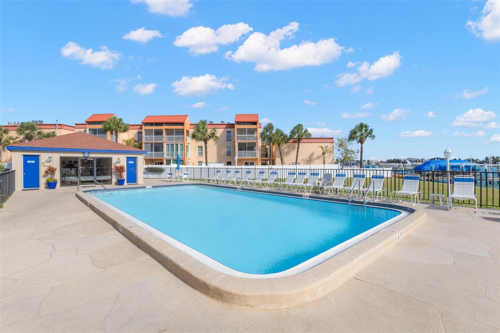 BRIDGEHAMPTON BAY CONDO - Residential