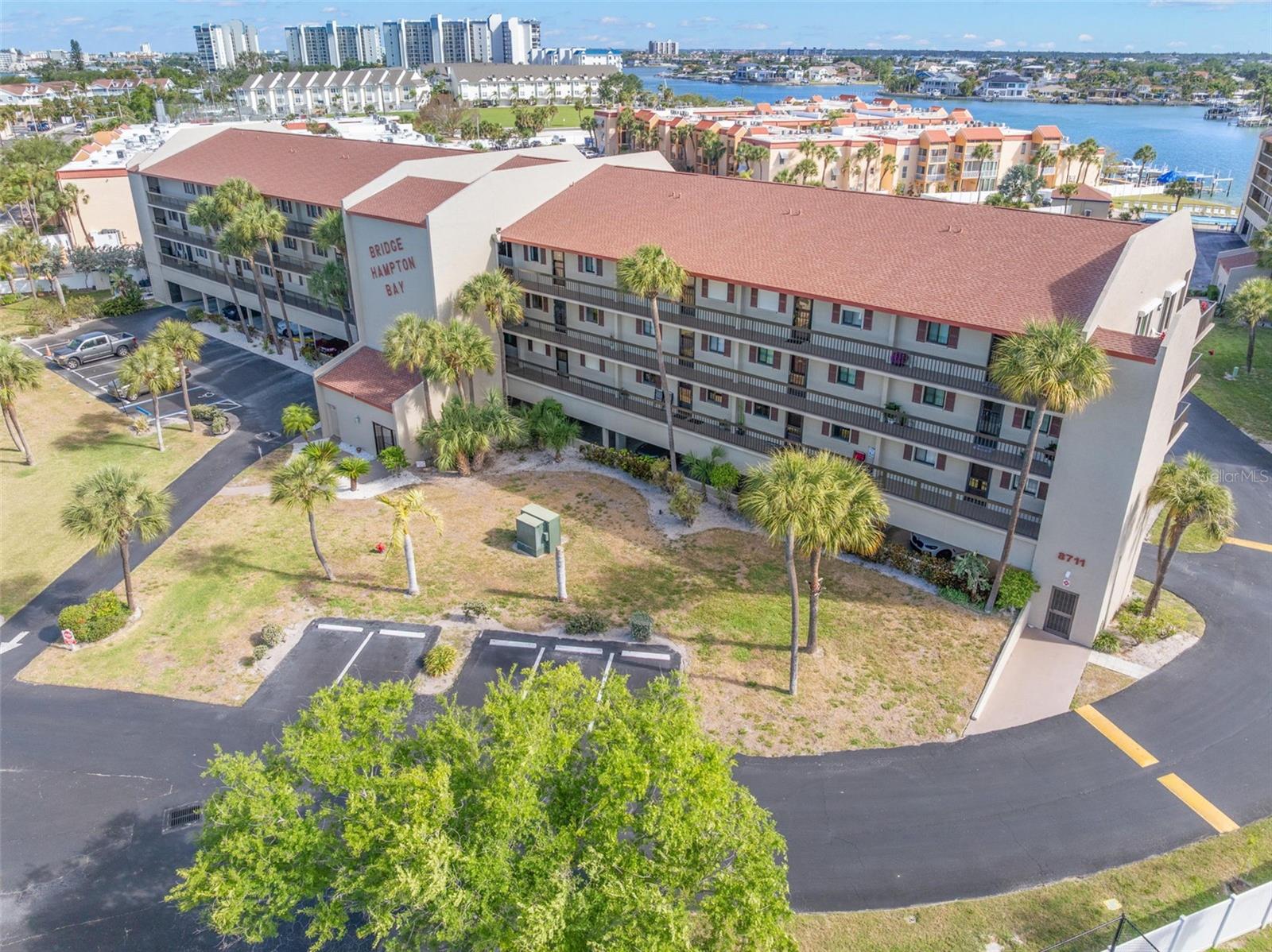 BRIDGEHAMPTON BAY CONDO - Residential