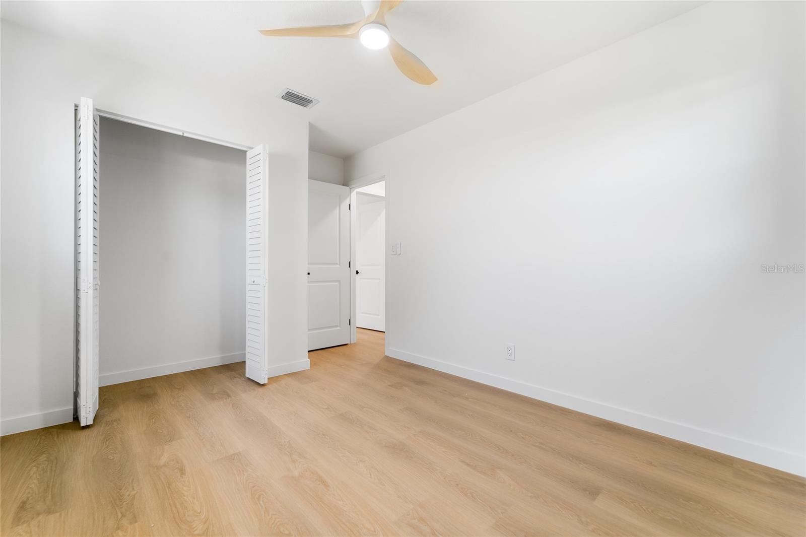 WINSTON PARK - Residential