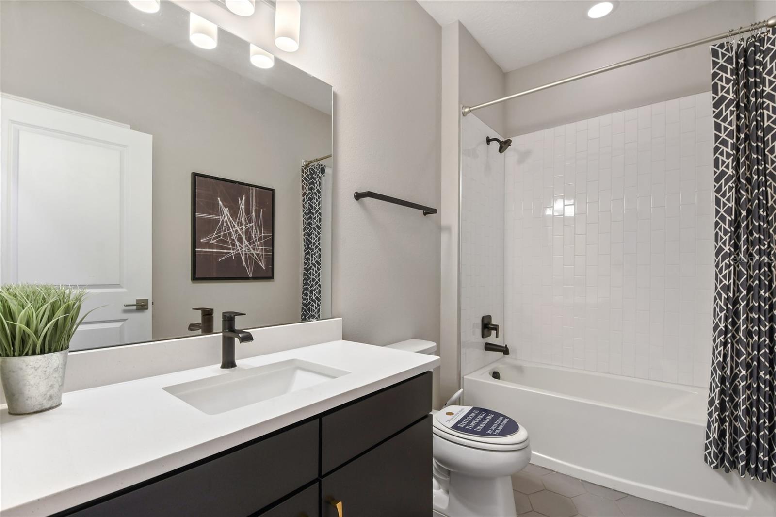 HARTWOOD LNDG - Residential Lease