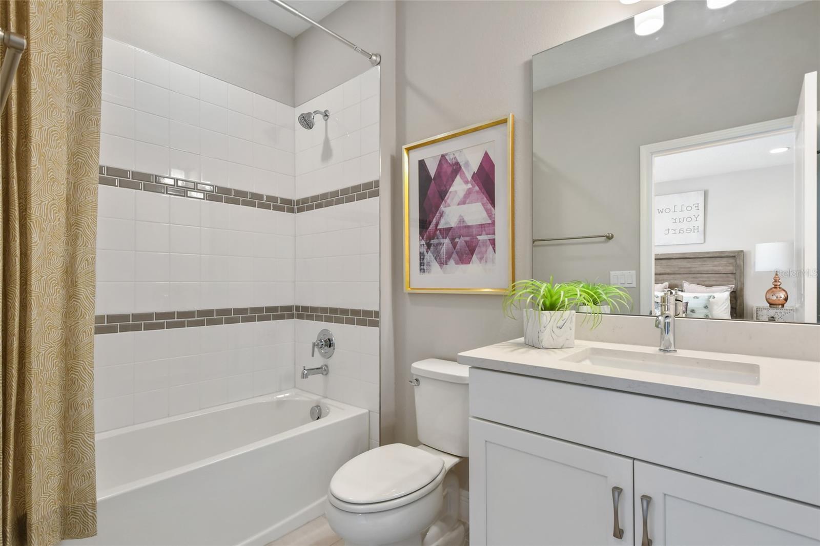 HARTWOOD LNDG - Residential Lease