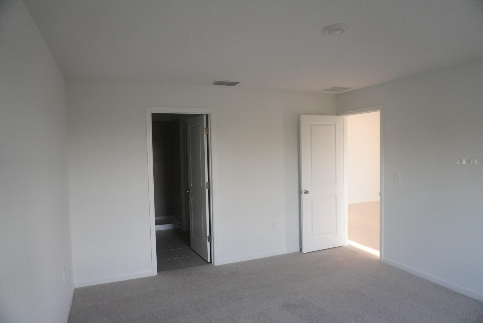 GUM LAKE 50'S - Residential Lease