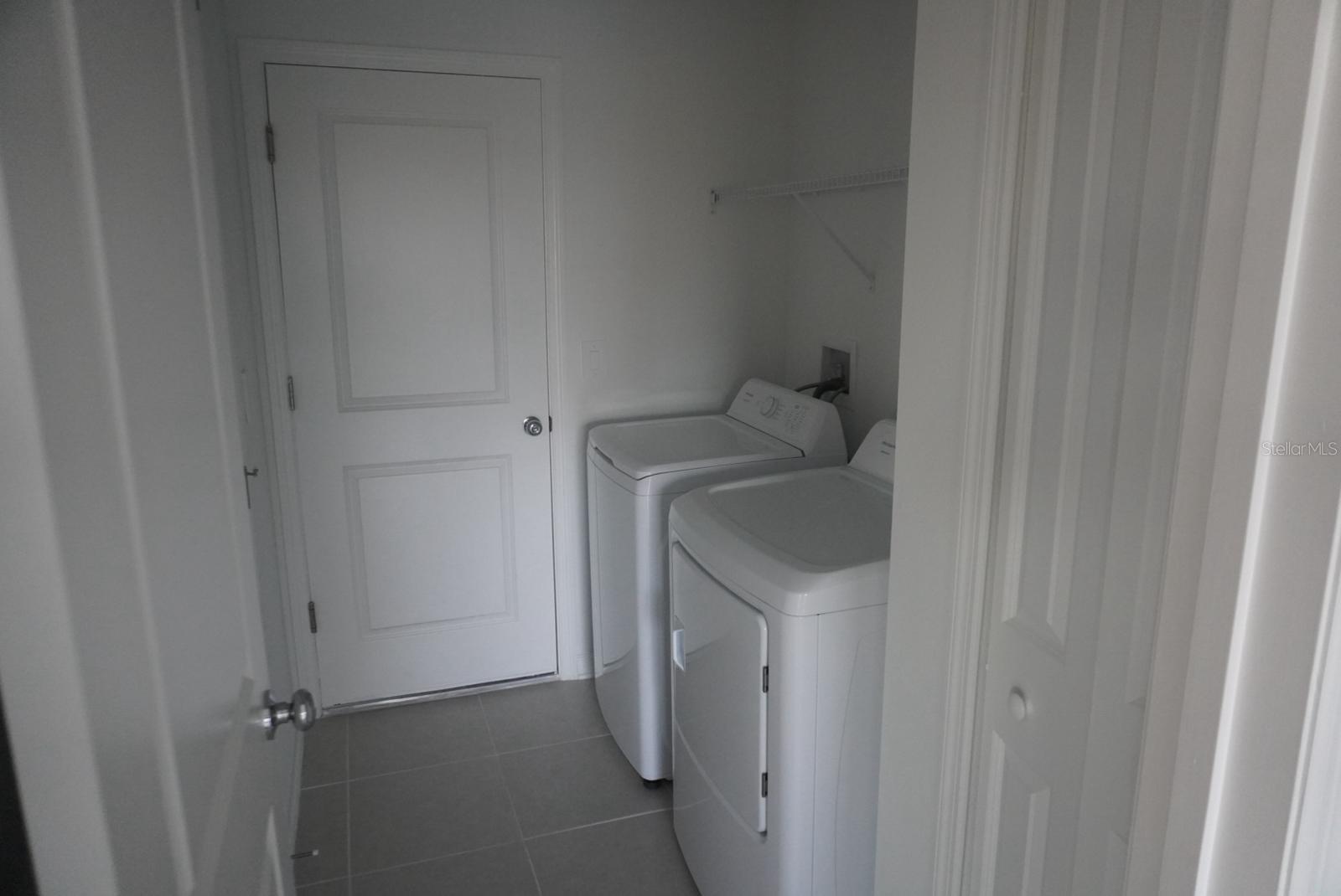 GUM LAKE 50'S - Residential Lease