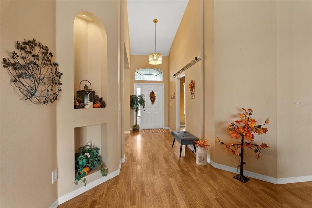 Photo of 3377 Sterling Lake Circle, Oviedo, FL 32765 (MLS # O6350798)