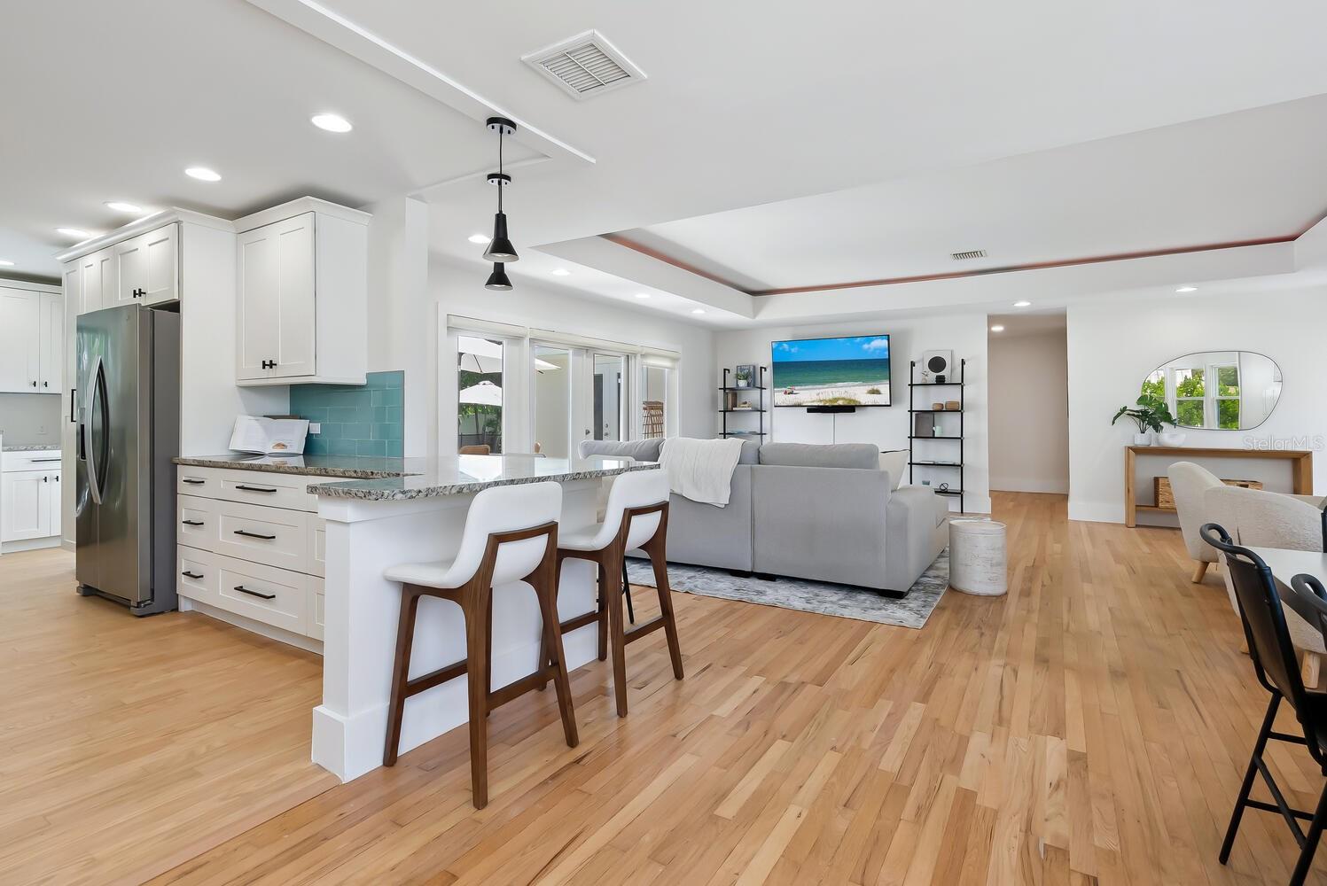 1931 HIGH POINT CIRCLE