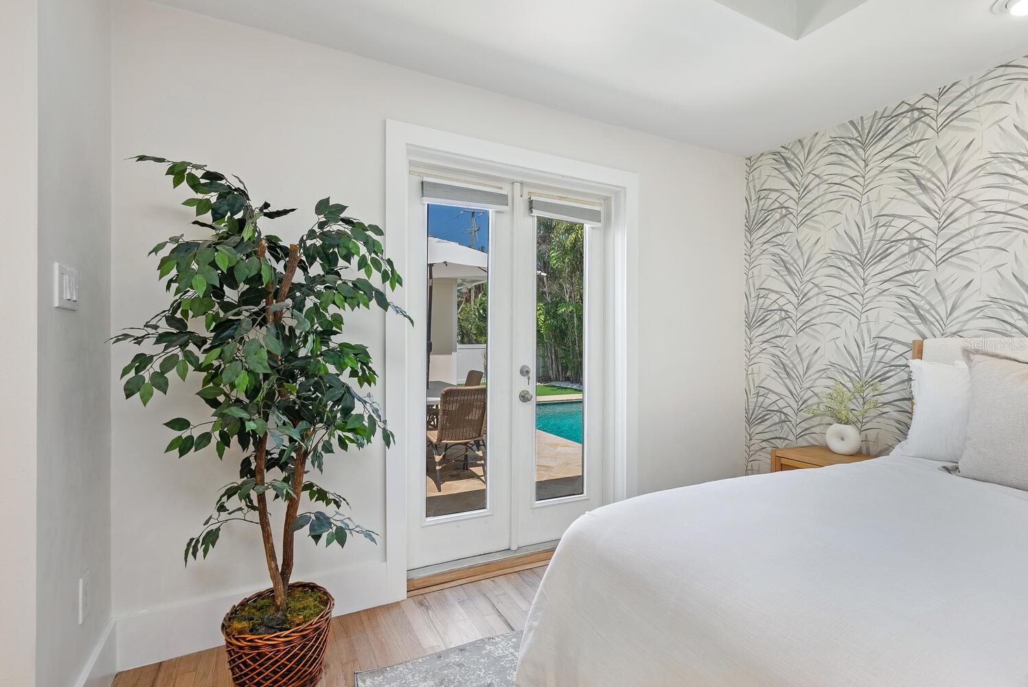 HUDSON BAYOU - Residential