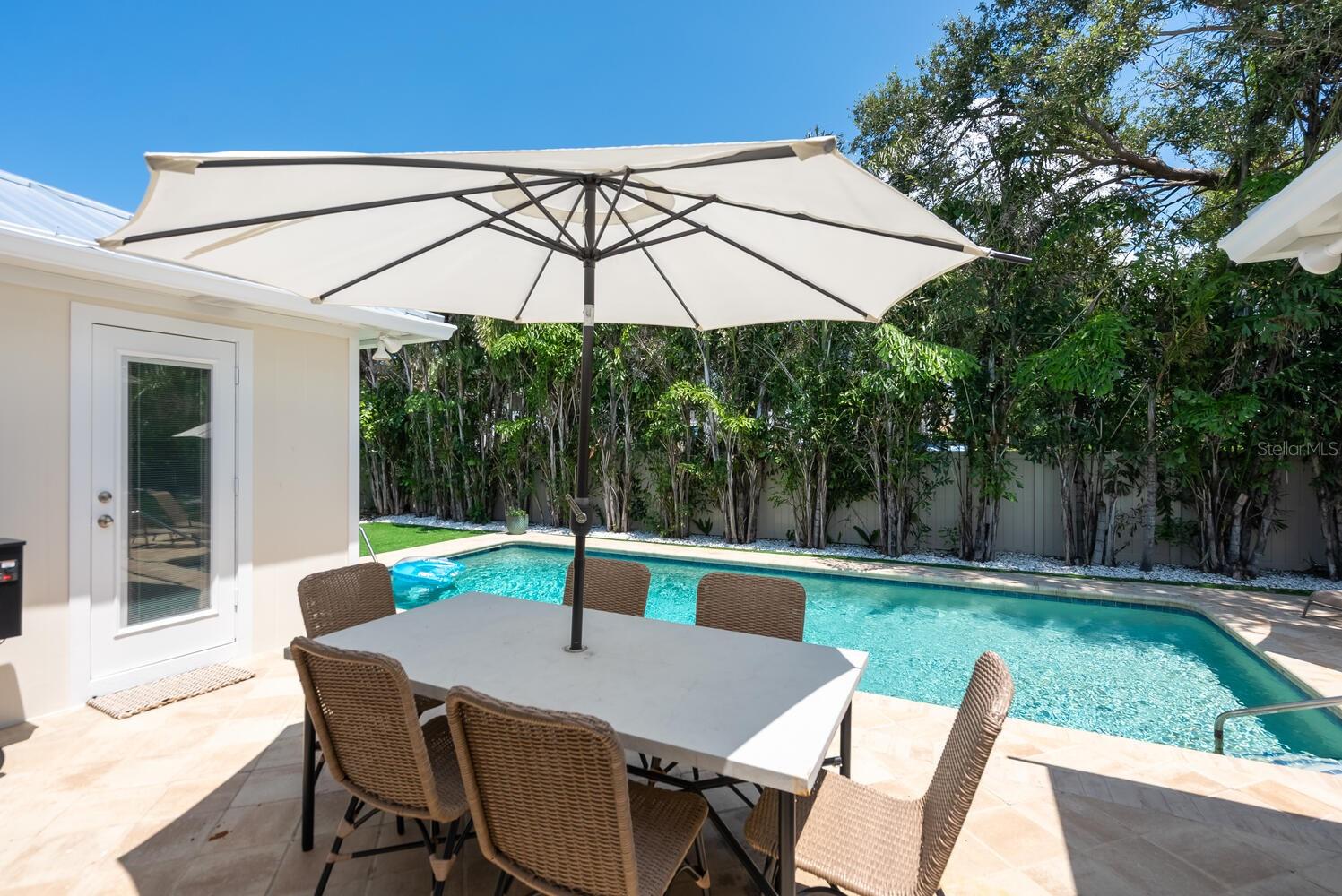 HUDSON BAYOU - Residential