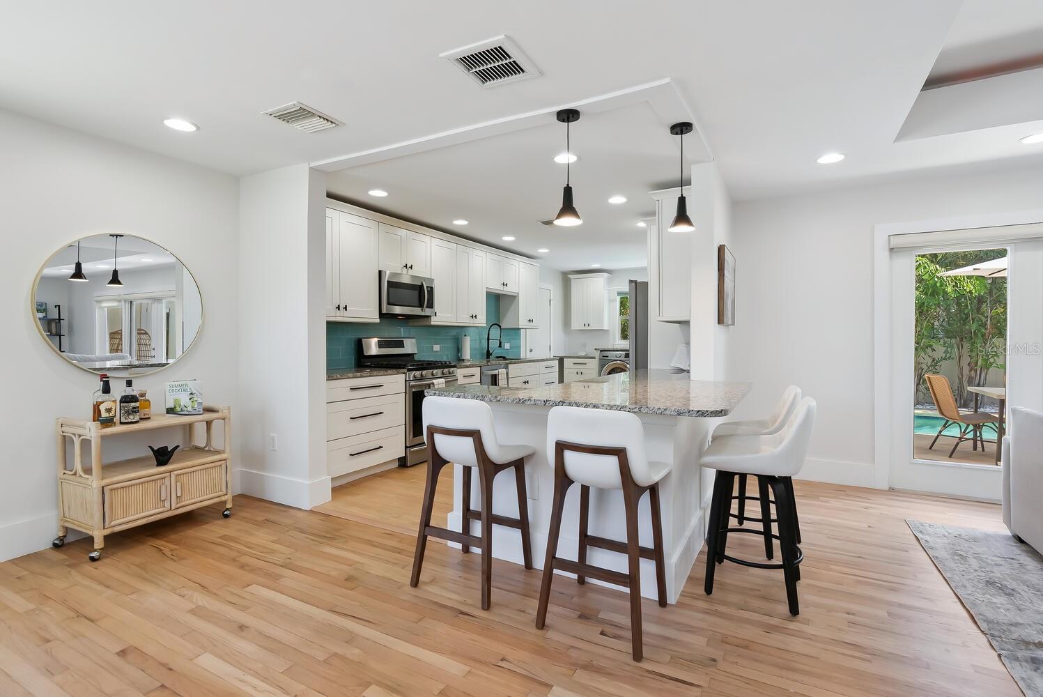 HUDSON BAYOU - Residential