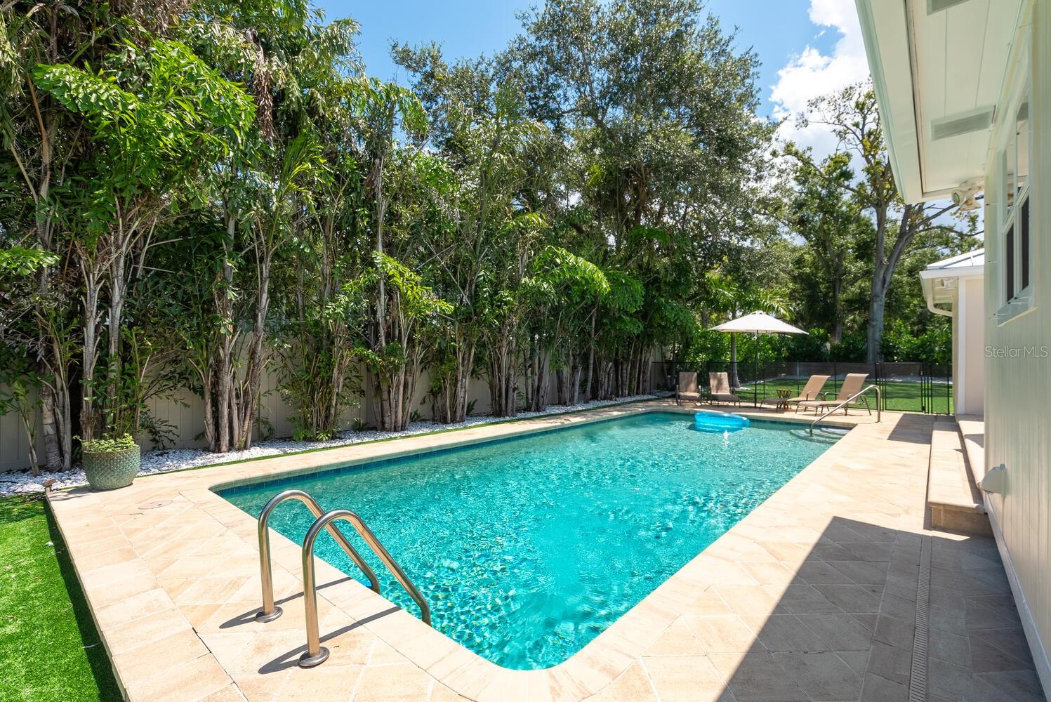 HUDSON BAYOU - Residential