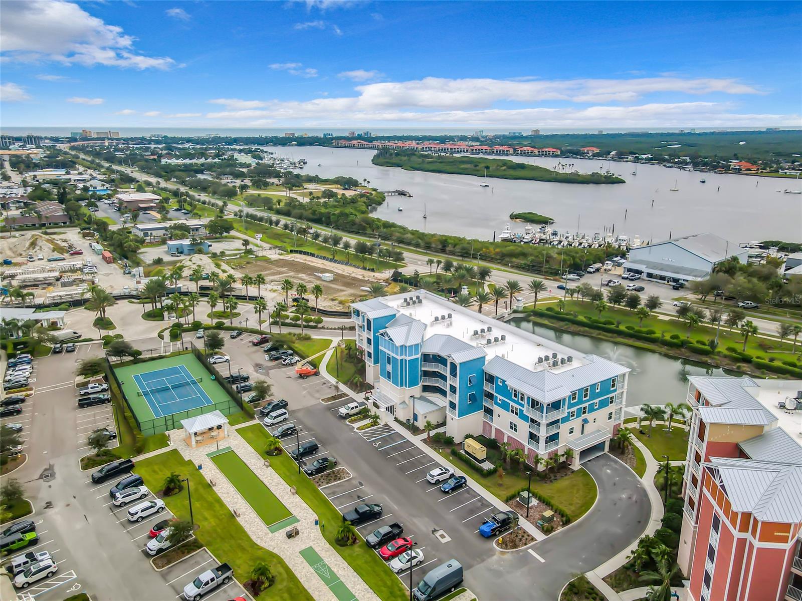 1 RIVERWALK DRIVE 206