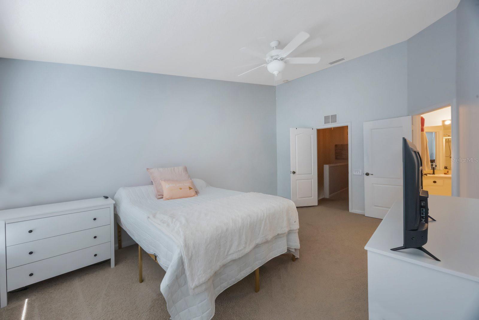 VISTA CAY - Residential