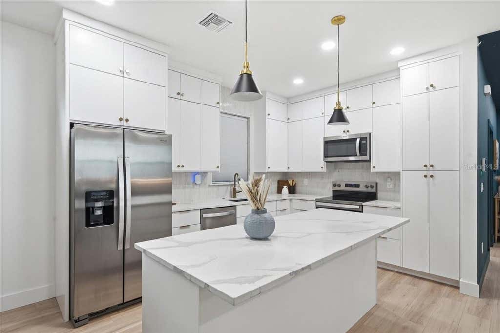 Photo of 2601 E 24th Avenue, Tampa, FL 33605 (MLS # TB8526550)