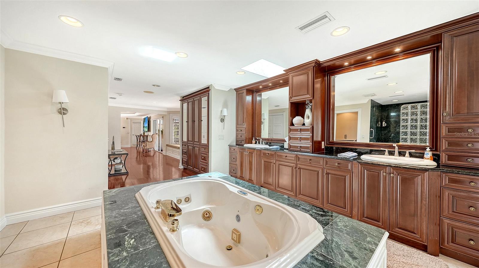PRESTANCIA - Residential