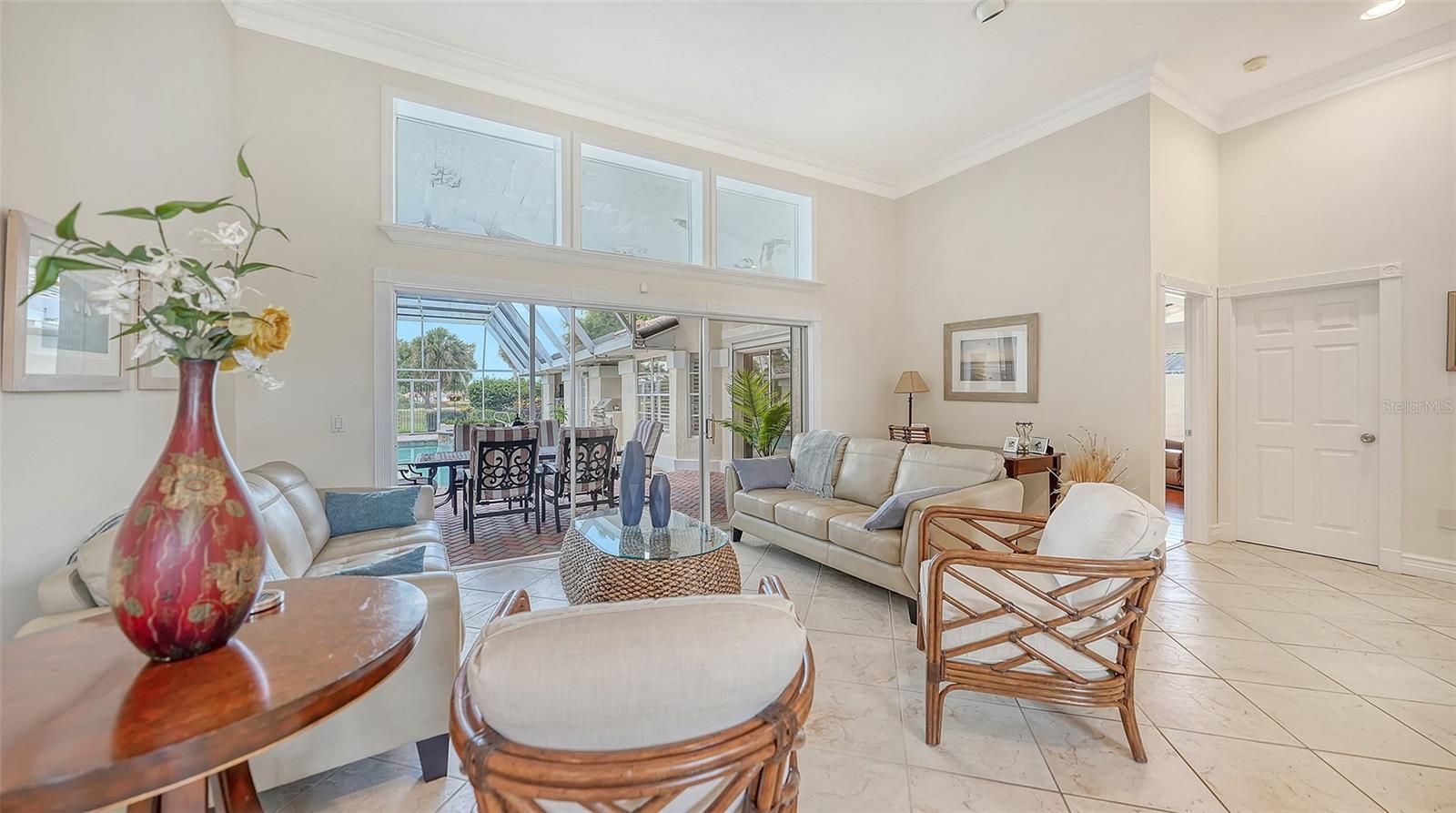 PRESTANCIA - Residential