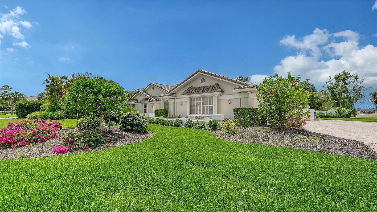 3988 LOSILLIAS DRIVE