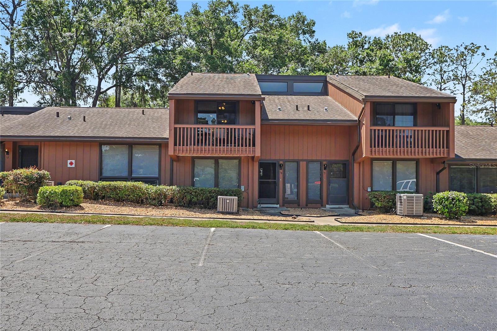 RAINBOW SPGS COUNTRY CLUB ESTATE - Residential