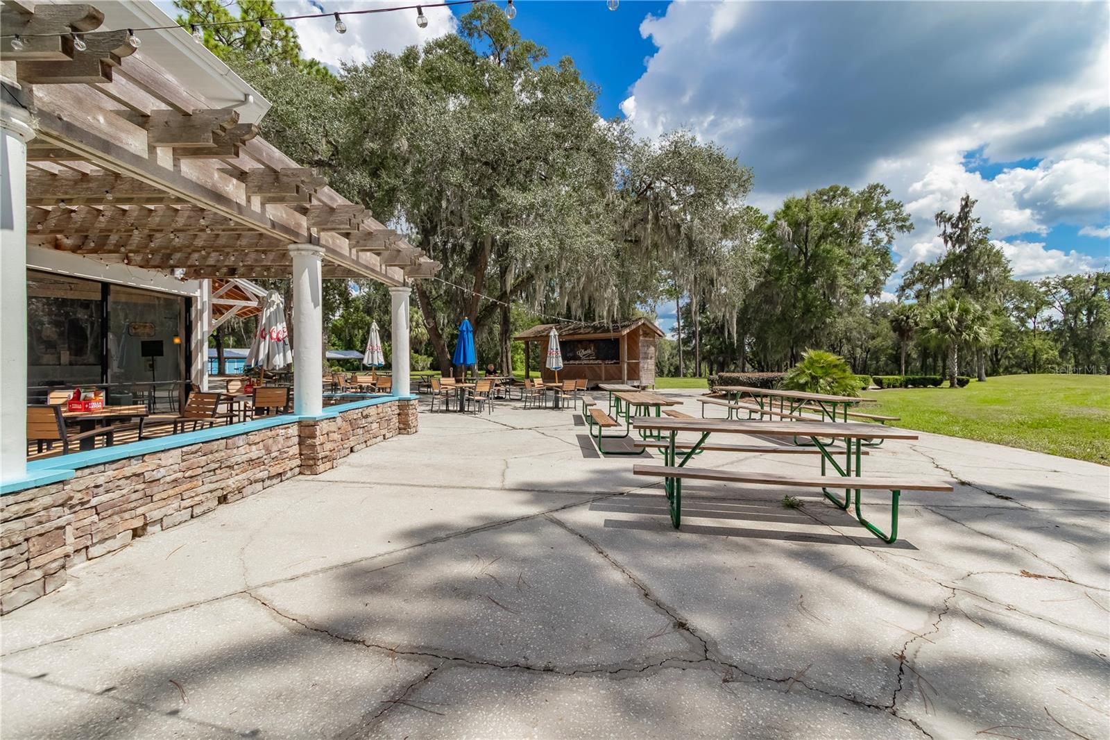 RAINBOW SPGS COUNTRY CLUB ESTATE - Residential