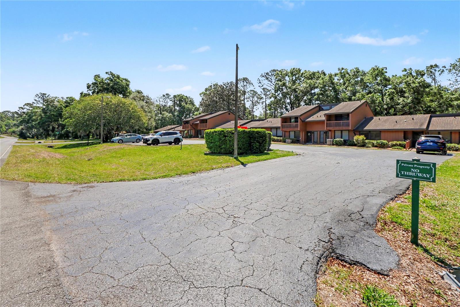 RAINBOW SPGS COUNTRY CLUB ESTATE - Residential
